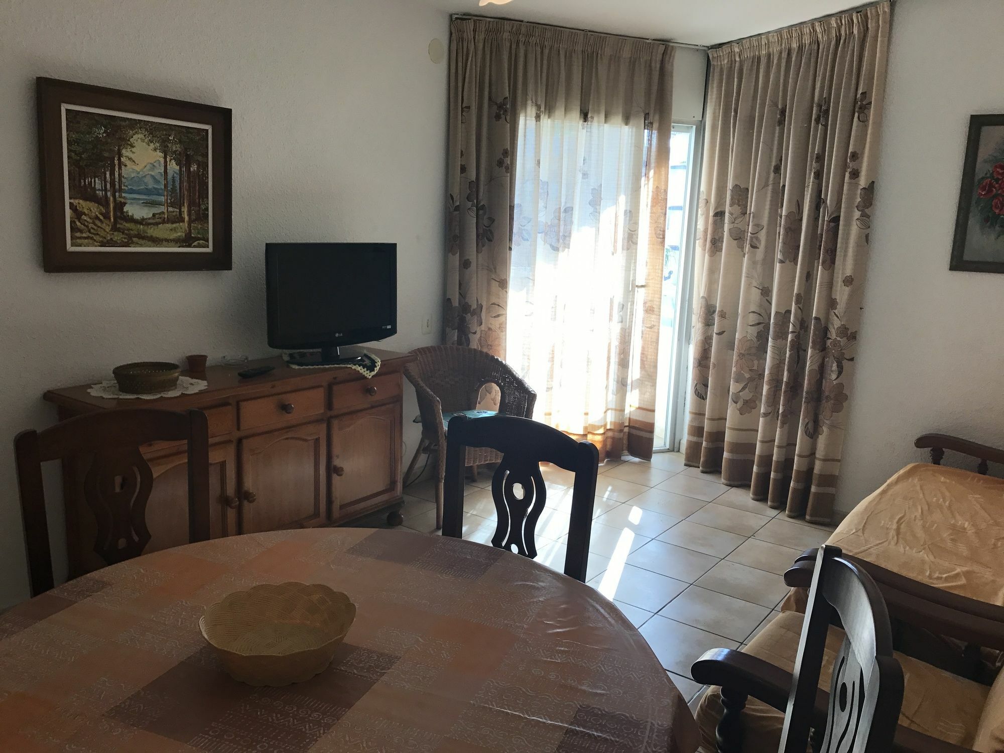 Costa Daurada Apartaments - Regueral Камбрильс Экстерьер фото